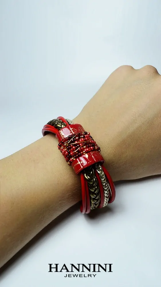 ESET náramek Red Passion